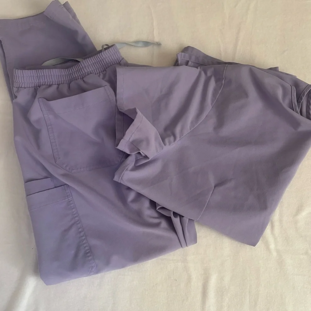 Figs Women's Lavender Dew Scrub Set - TECHNICAL COLLECTION - Picture 5 of 11